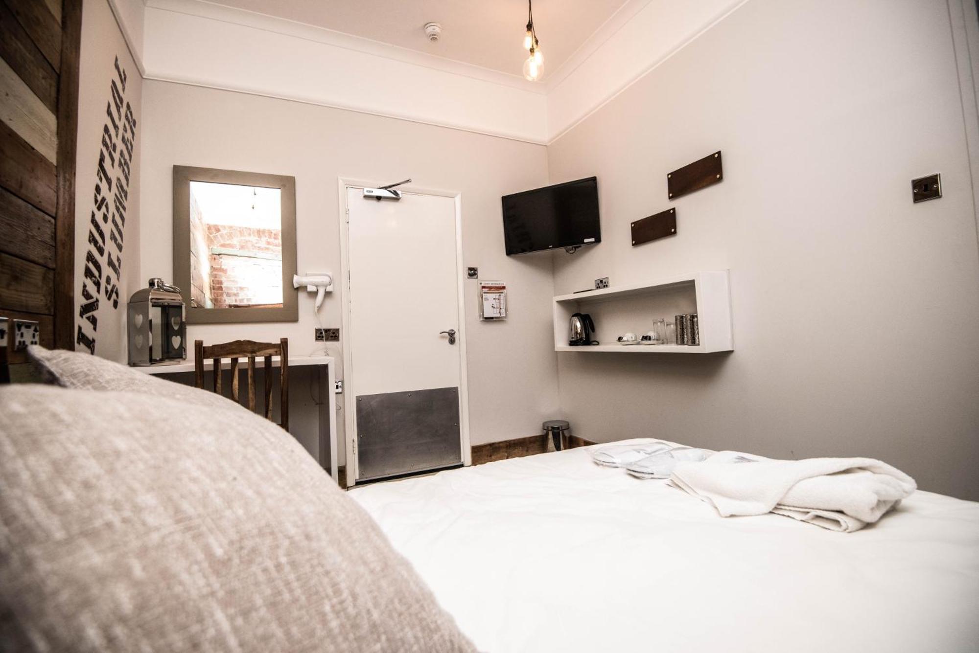 Leaside Hotel Лутон Номер фото
